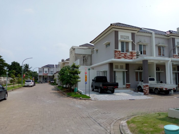 Rumah Disewakan Semi Furnished di Cluster Candi Djava Residence Jababeka Cikarang